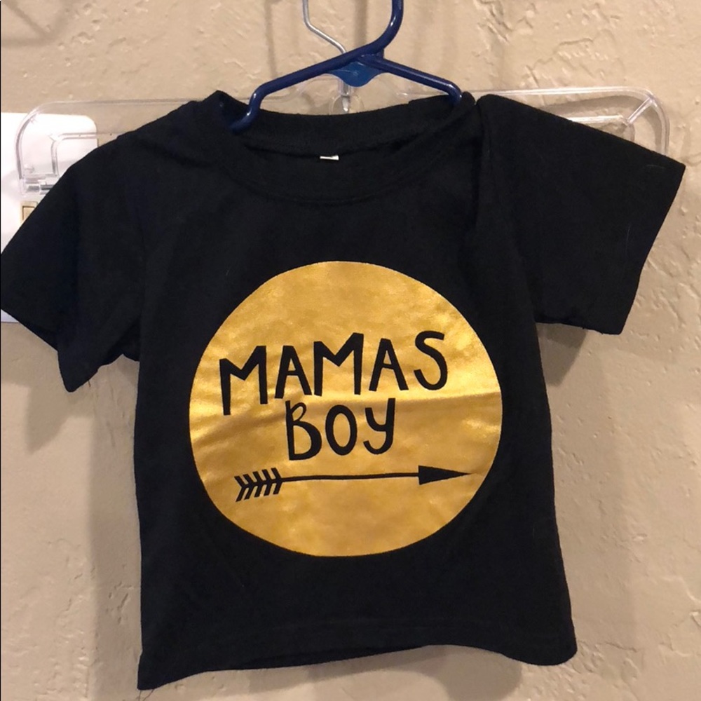 Mamas boy tee